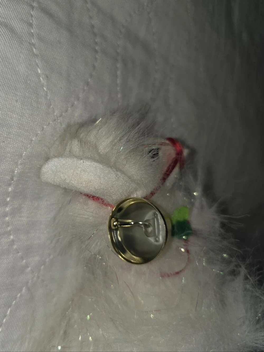 Barbie White Iridescent Feather Trim